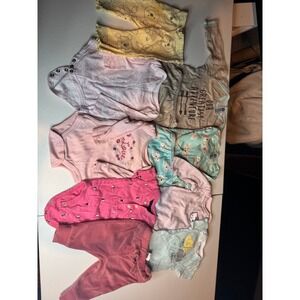 Baby Clothes‎ Lot Bodysuits Sleepers Pants Mixed Styles Newborn to 3 Months